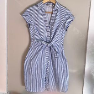 Vineyard Vines Front Tie Seersucker Dress